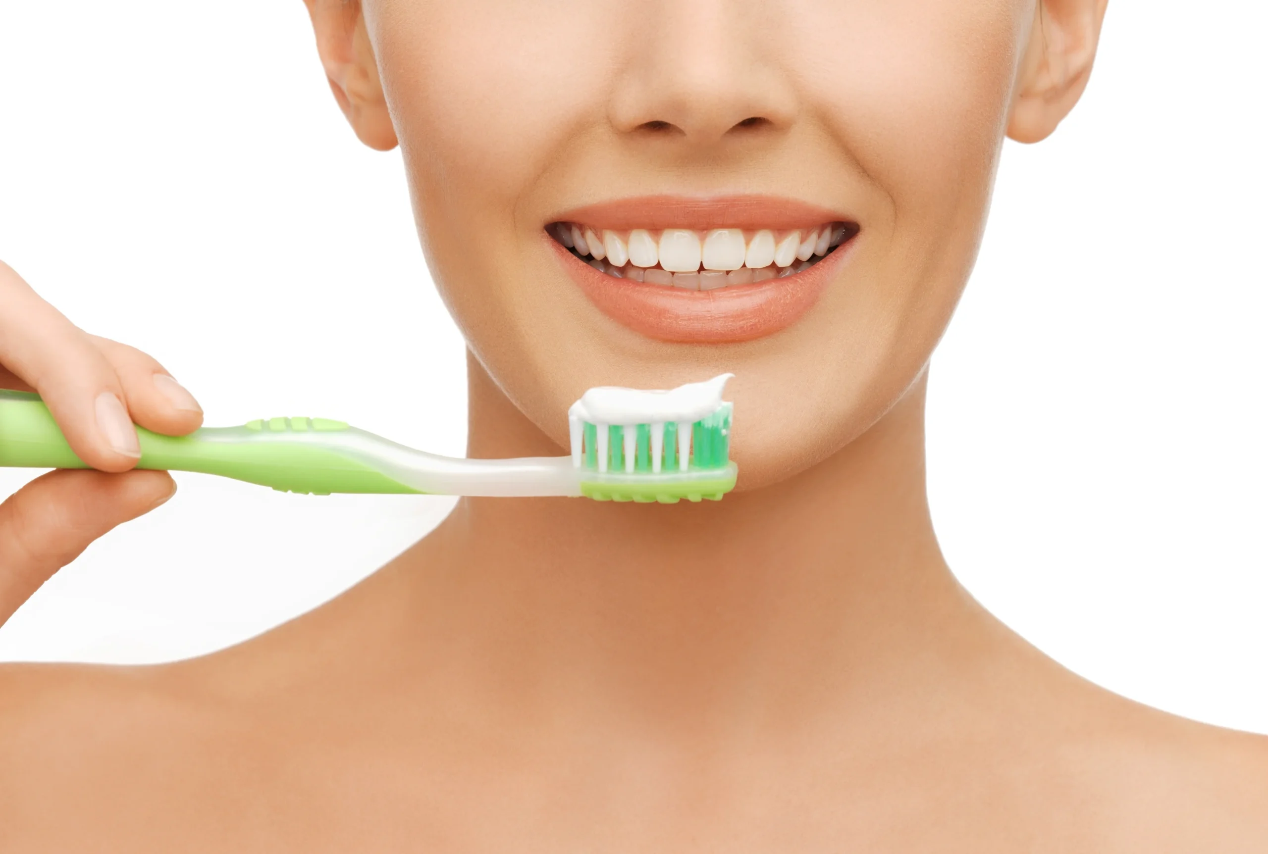 Come lavarsi bene i denti: la guida per una bocca sana